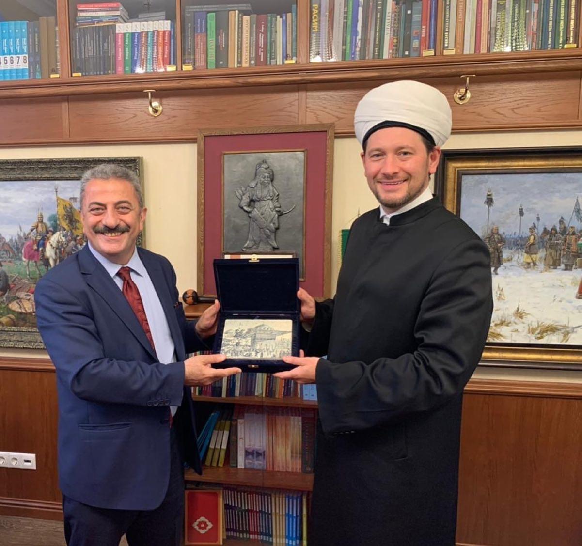Damir Mukhetdinov: Сегодня встретился в резиденции Духовного управления мусульман РФ с делегацией Турецкой Республики