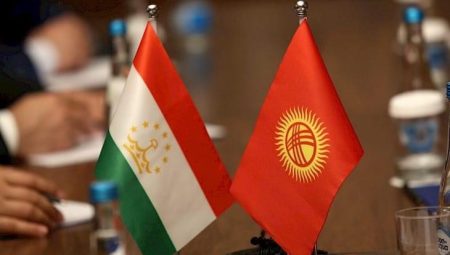 Kamal Aliyev: Qırgızıstan-Tacikistan gərginliyində Rusiya “barmagı” varmı?