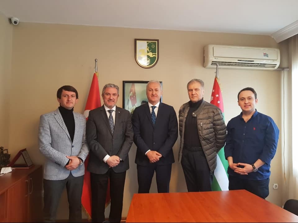 Abhazya Cumhuriyeti Türkiye Temsilcisi ve Yardımcıları Göreve Başladı