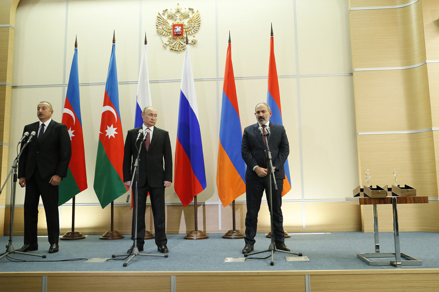 Elhan Şahinoğlu: Azərbaycan-Ermənistan danışıqlarını mümkün qədər Rusiyanın inhisarından uzaqlaşdırmaq lazımdır