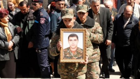 Нагорный Карабах: ожидание большой войны