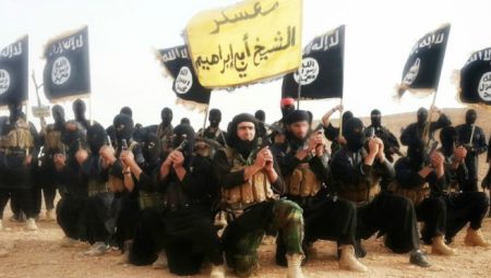Trump, IŞİD’e karşı Suriye’de zafer ilan etti