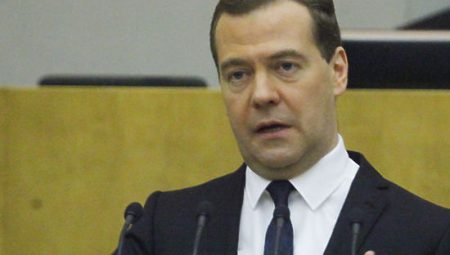 Medvedev kalacak mı yoksa gidecek mi