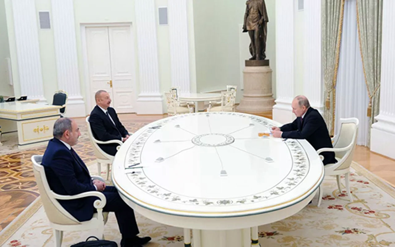 Natig Jafarli: Putin israrla “Dağlık Karabağ” diyor