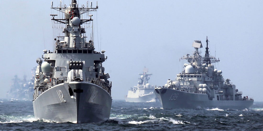 Отряд кораблей Каспийской флотилии зашел в Черное море