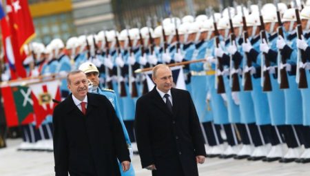 Türkiye ile Rusya’nın işbirliğinden başka çıkış yolu yok’