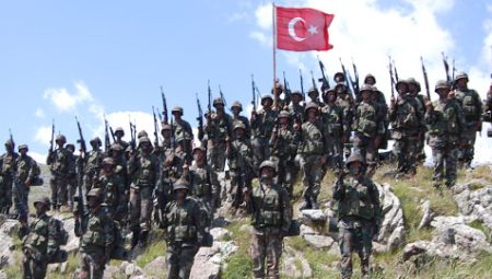 Türkiye savaş istemiyor ancak  tehdit altında olduğunda buna sert cevap verir
